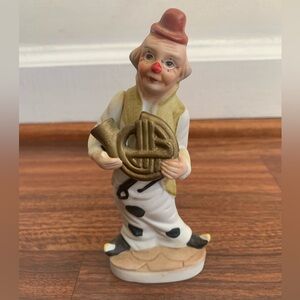 Clown playing instrument 6” Tall